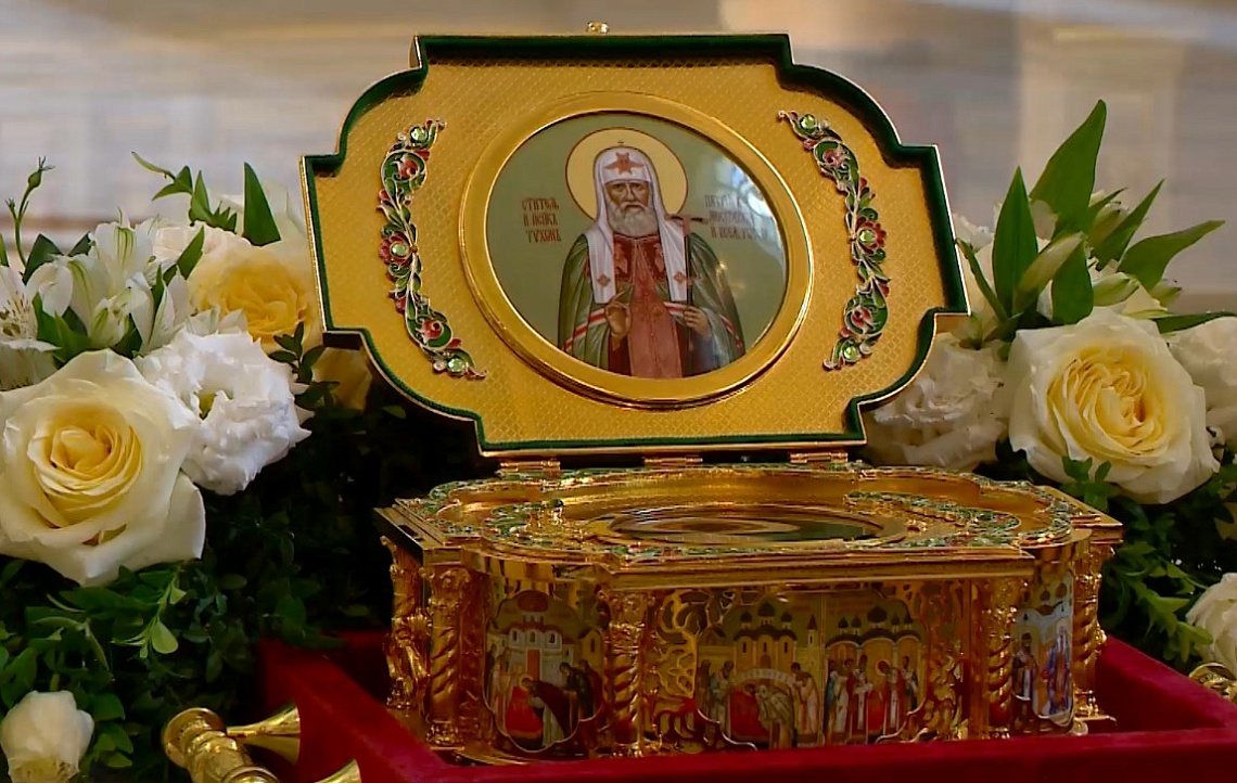 В Пензу доставили ковчег с частицей мощей святителя Тихона, патриарха Московского и всея России